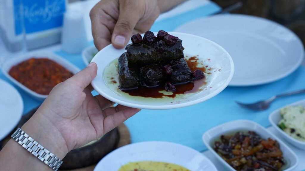 Friendly Pub Culture at WB’s Pub N Grub